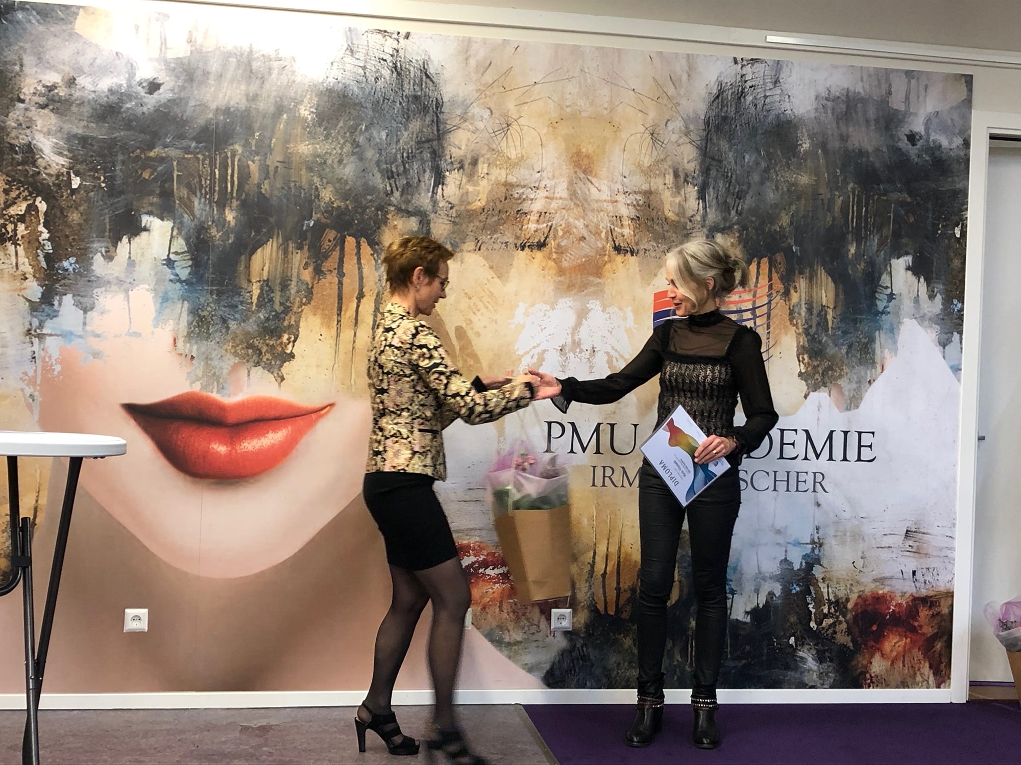 Diploma uitreiking PMU & Dermatografie